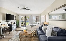 Dlx Beach Studio, Panama City Beach Updated!